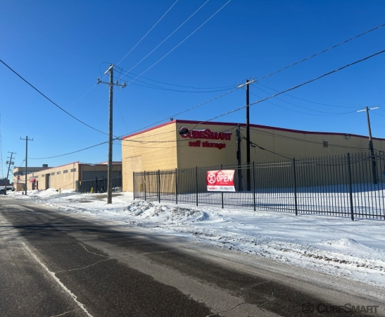 Facility photo: //images.sparefoot.com/medium/24383669df49b36d083.jpg