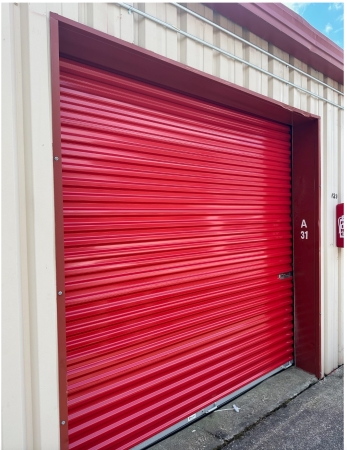 Facility photo: //images.sparefoot.com/medium/24384069726bd7b243b.jpeg