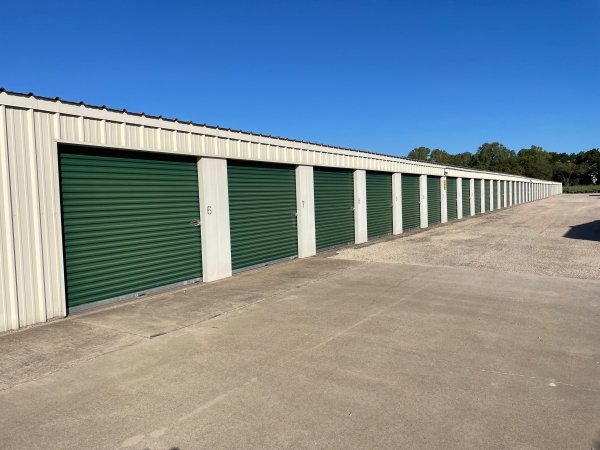 Storage Units at Safe and Secure Storage of Waco - 3403 South University Parks Drive