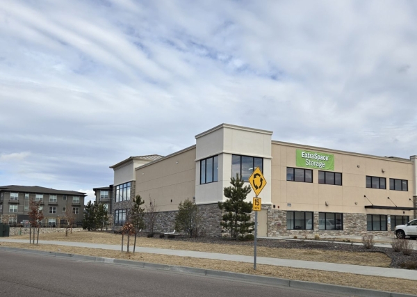 Facility photo: //images.sparefoot.com/medium/2438966994301c15482.jpg