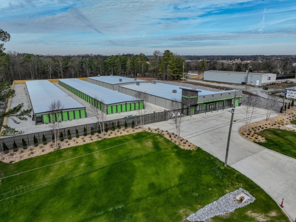 Facility photo: //images.sparefoot.com/medium/24391369779186552b2.jpg