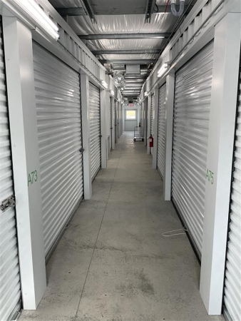 Facility photo: //images.sparefoot.com/medium/243913697791e0a5548.jpeg