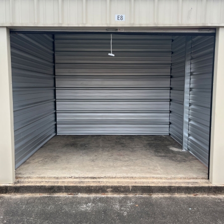 Facility photo: //images.sparefoot.com/medium/243926697a3e97258da.jpg