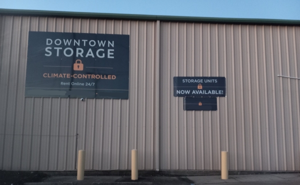 Facility photo: //images.sparefoot.com/medium/243928697a68dee1a82.jpg