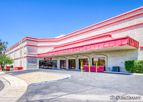 Storage Units at CubeSmart Self Storage - 1650 East Lamar Road - AZ - 1650 East Lamar Road