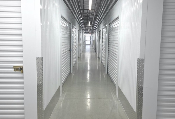 Facility photo: //images.sparefoot.com/medium/2439486994309b97504.jpg