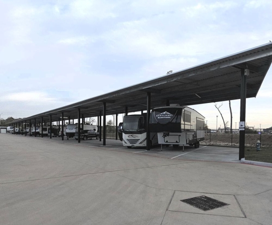 Facility photo: //images.sparefoot.com/medium/2439486994309c8ac12.jpg