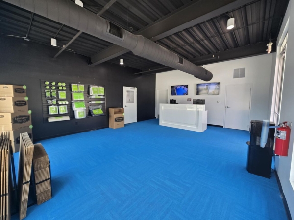 Facility photo: //images.sparefoot.com/medium/24395469e3748252650.jpg