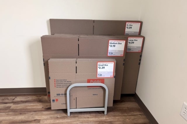 Facility photo: //images.sparefoot.com/medium/24398569e23739d4a97.jpg