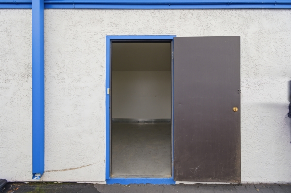 Facility photo: //images.sparefoot.com/medium/24399869b1bd6825551.jpg