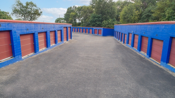 Storage Units at 2 Step Storage - Montgomery - 1601 Crouson Street