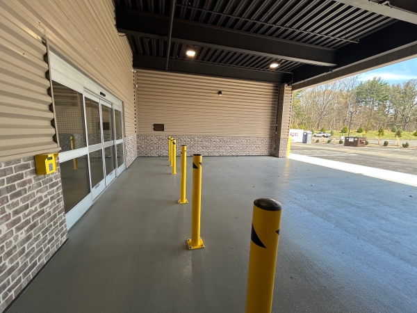 Facility photo: //images.sparefoot.com/medium/24401869e123d1af12c.jpg