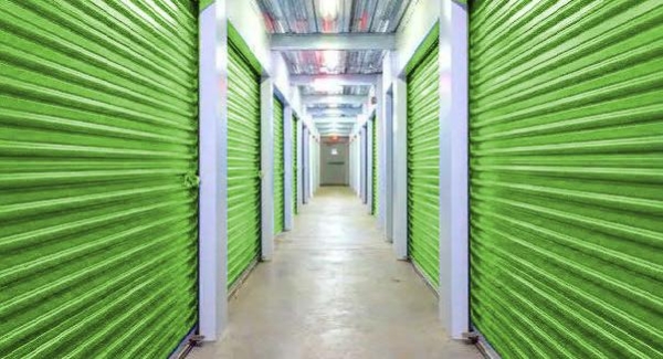 Facility photo: //images.sparefoot.com/medium/24405769860fda4798e.jpg