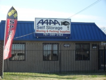 Facility photo: //images.sparefoot.com/medium/244076698a584782b2c.jpg