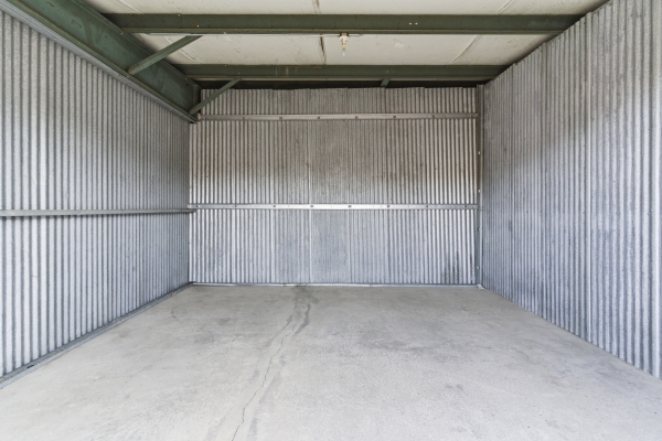 Facility photo: //images.sparefoot.com/medium/24408869fb932603b34.jpg