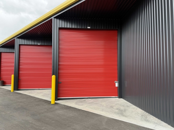 Facility photo: //images.sparefoot.com/medium/24413769f8a72742c63.jpg