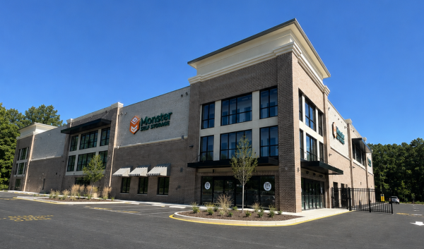 Facility photo: //images.sparefoot.com/medium/2441416a22f1541be53.png