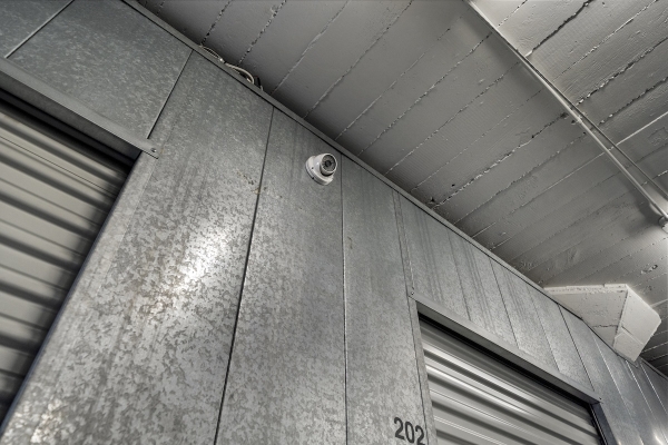 Facility photo: //images.sparefoot.com/medium/2441666a3f116466b56.jpg