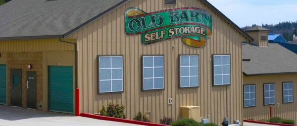 Facility photo: //images.sparefoot.com/medium/2442166998f97a36848.jpg