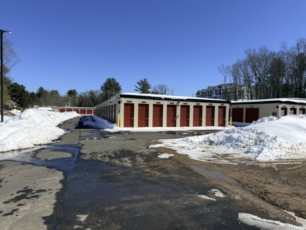 Facility photo: //images.sparefoot.com/medium/24454469ccdf869a96f.jpg