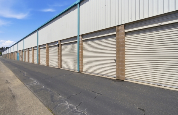 Facility photo: //images.sparefoot.com/medium/24456669e9481c4a5b6.jpg