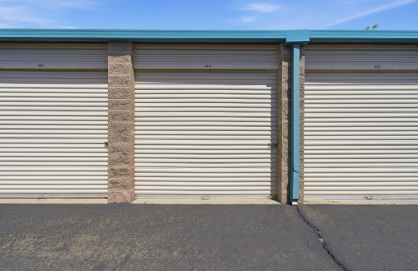 Facility photo: //images.sparefoot.com/medium/24456669e9482b50c9b.jpg