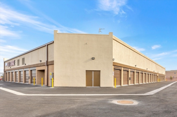 Storage Units at Indigo Self Storage - Las Vegas - South Decatur Blvd - 7475 South Decatur Boulevard
