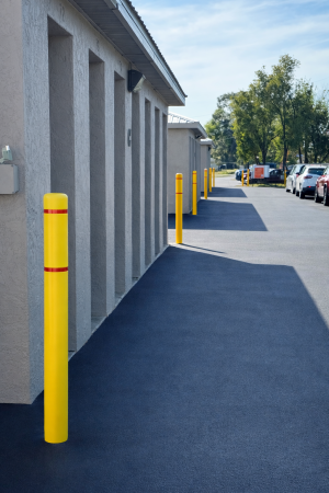 Facility photo: //images.sparefoot.com/medium/24473969cc06eba864e.png