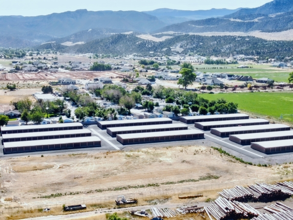 Facility photo: //images.sparefoot.com/medium/24479169d409f54bb22.jpg