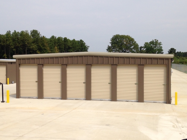 Facility photo: //images.sparefoot.com/medium/24479569d10092d15ef.jpg