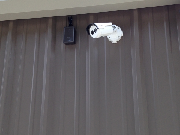 Facility photo: //images.sparefoot.com/medium/24479569d1009643e48.jpg