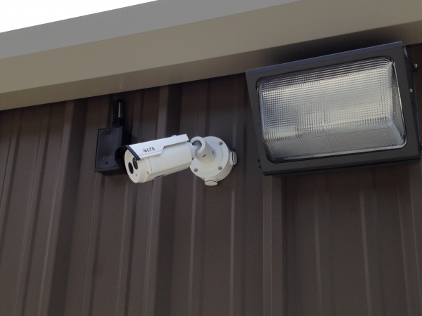 Facility photo: //images.sparefoot.com/medium/24479569d10099835a2.jpg