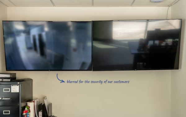 Facility photo: //images.sparefoot.com/medium/2448026a32e3e1b817a.jpg