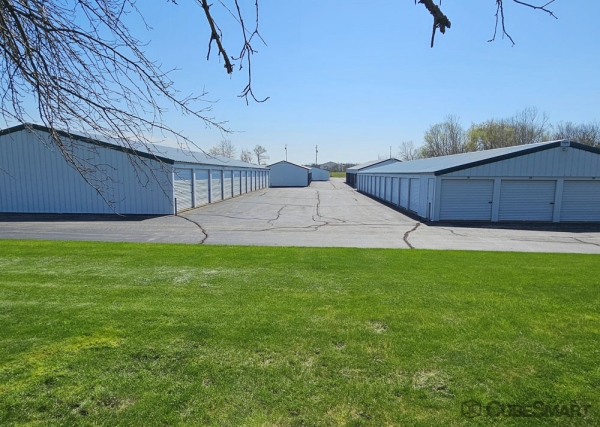 Facility photo: //images.sparefoot.com/medium/24483369e9d378364d7.jpg