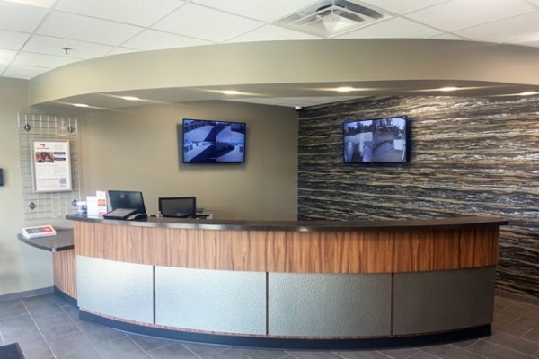 Facility photo: //images.sparefoot.com/medium/24487069df9612ac98c.jpg