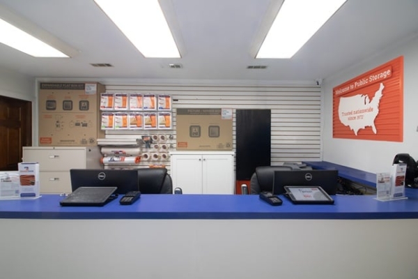 Facility photo: //images.sparefoot.com/medium/24491969e62769aa2ac.jpg