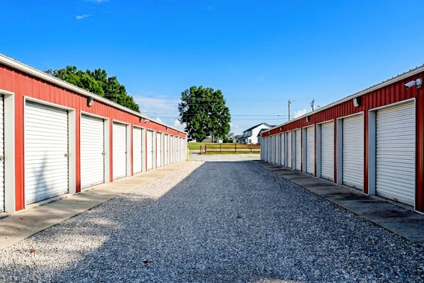 Facility photo: //images.sparefoot.com/medium/24507369dd38cae23dc.jpg