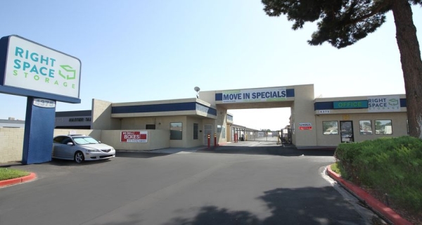 Storage Units at RightSpace Storage - 3013 - Sahara - 4375 E Sahara Ave