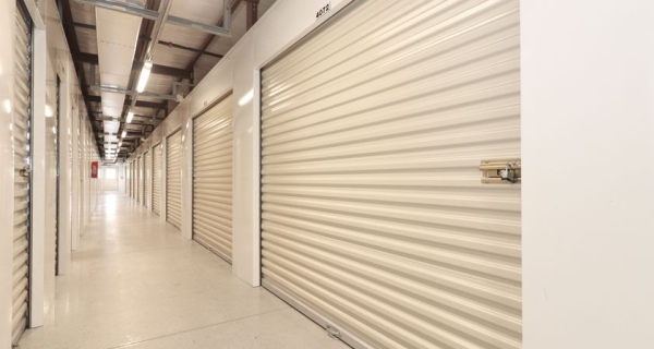 Facility photo: //images.sparefoot.com/medium/24513069e1179c3f7d8.jpg