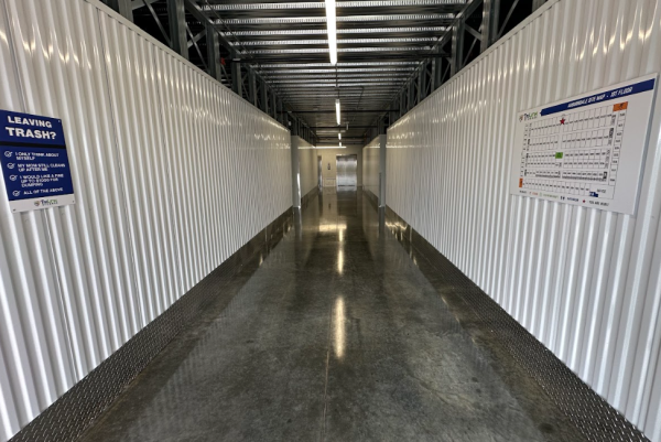 Facility photo: //images.sparefoot.com/medium/24514069e1233ac0691.png