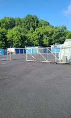 Facility photo: //images.sparefoot.com/medium/24514869e2a73f75555.jpg