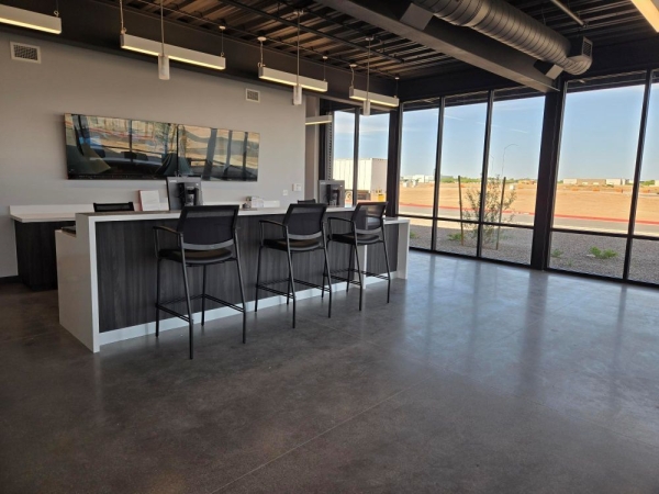 Facility photo: //images.sparefoot.com/medium/24518269eb5c9413f77.jpg