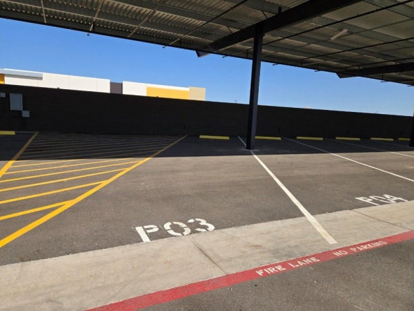 Facility photo: //images.sparefoot.com/medium/24518269eb5c97cd70e.jpg