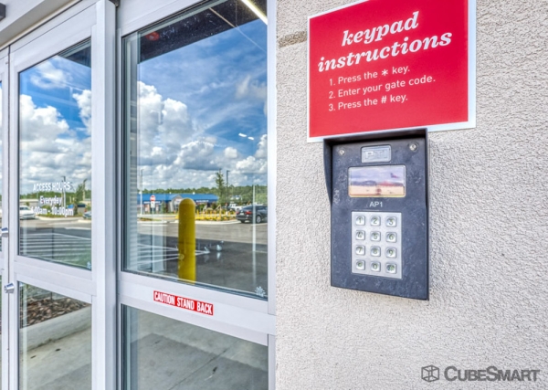 Facility photo: //images.sparefoot.com/medium/2451946a34ecafee4ef.jpg