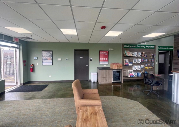 Facility photo: //images.sparefoot.com/medium/24519669fc44d43a359.jpg