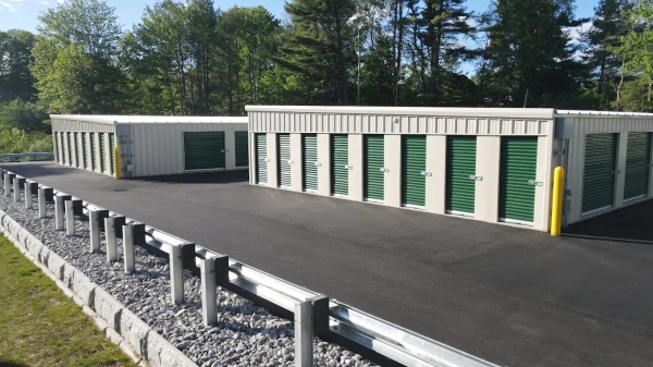 Facility photo: //images.sparefoot.com/medium/24519769ef72bc2bf2f.jpg