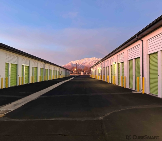 Facility photo: //images.sparefoot.com/medium/24527869f30c03e044c.jpg
