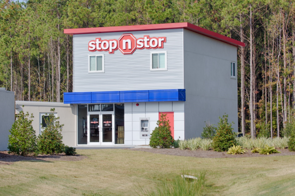 Facility photo: //images.sparefoot.com/medium/24530469f4d21faa17a.png