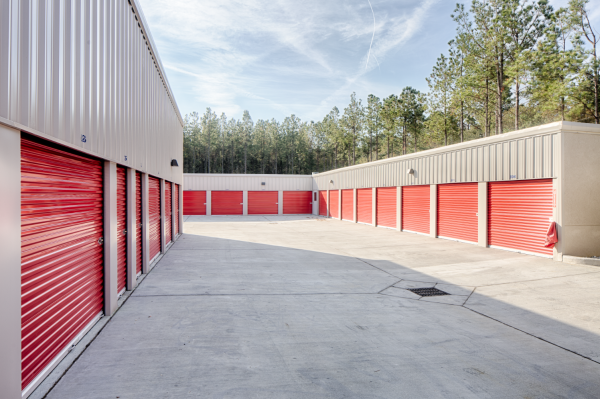 Facility photo: //images.sparefoot.com/medium/24530469f4d223c6198.png