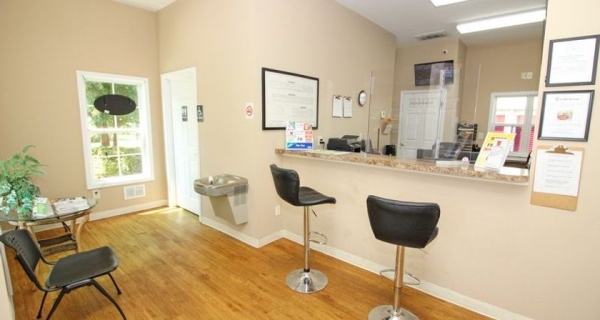 Facility photo: //images.sparefoot.com/medium/24540469fb940716aaa.jpg